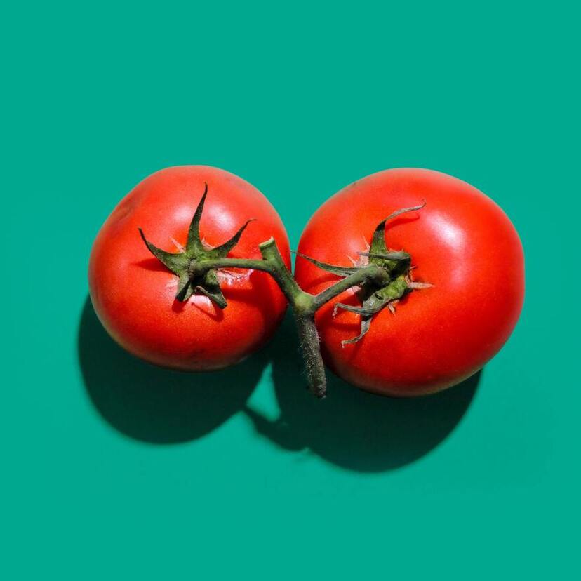 Simpatia do tomate: para o cabelo crescer, para separar casal e mais!