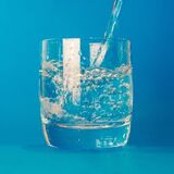 Conheça os benefícios da água para a nossa saúde: pele, digestão e mais!