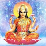Deusa Lakshmi: origem, mantra, importância mitológica e mais!