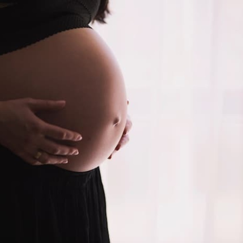 Os 10 melhores cremes para estrias na gravidez em 2022: óleos e mais!