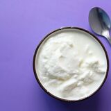 Iogurte natural: benefícios, para que serve, malefícios, como comer e mais!
