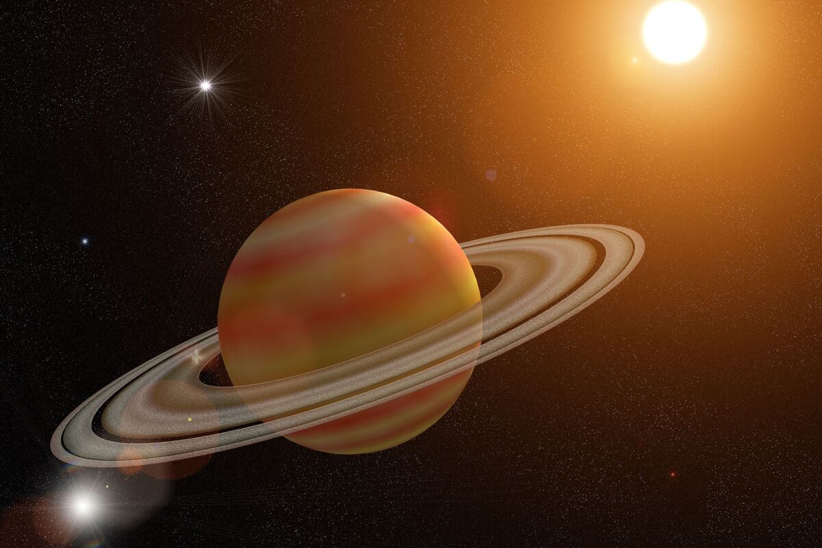 Planeta Saturno no espaço.