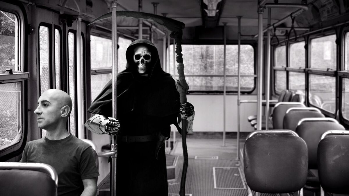 Morte no ônibus.