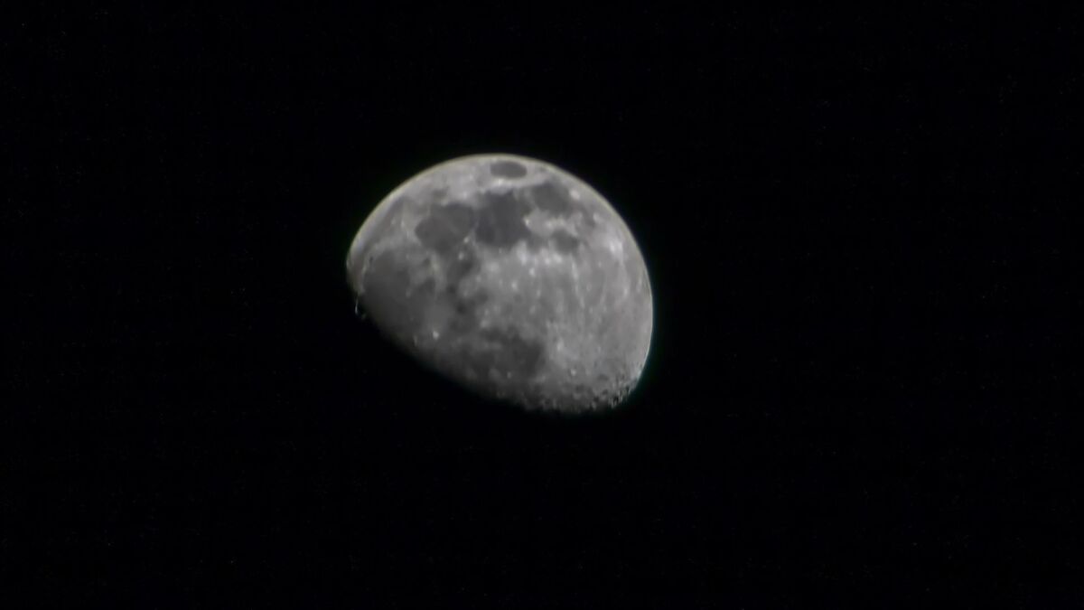Foto da lua.