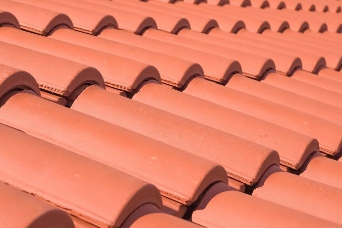 Telhado de telhas de barro