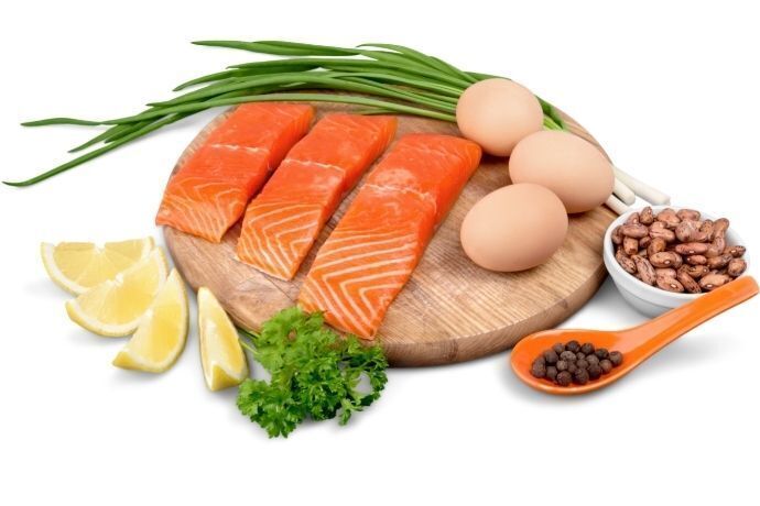 Salmão, ovos e outros alimentos ricos em proteínas