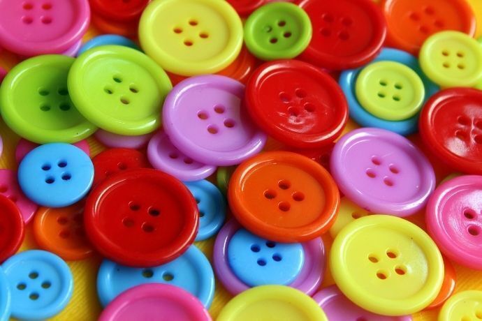 Vários botões de diferentes cores