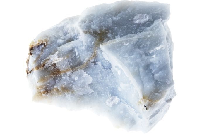 Pedra bruta de Angelita em fundo branco
