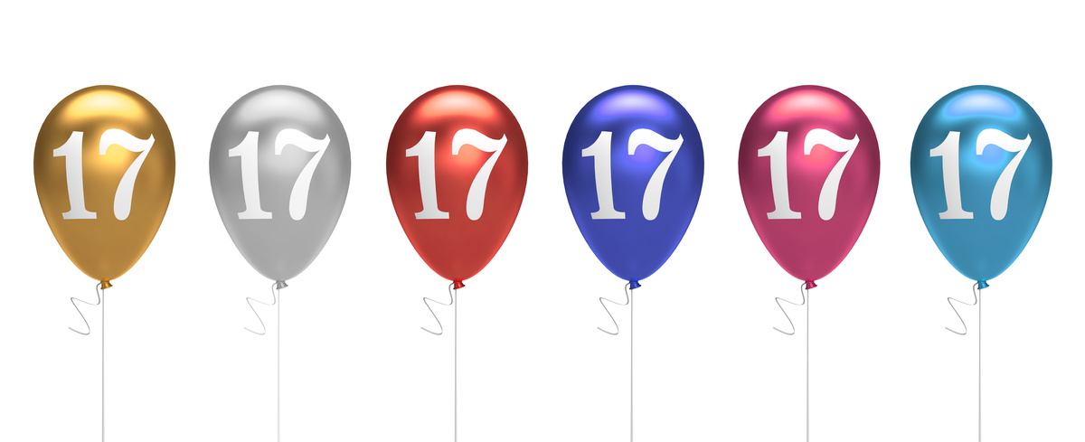 Balões com o número 17