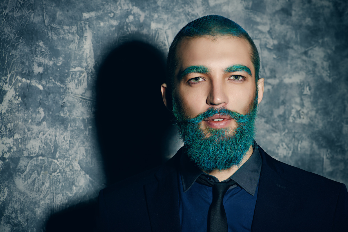 Homem com barba azul