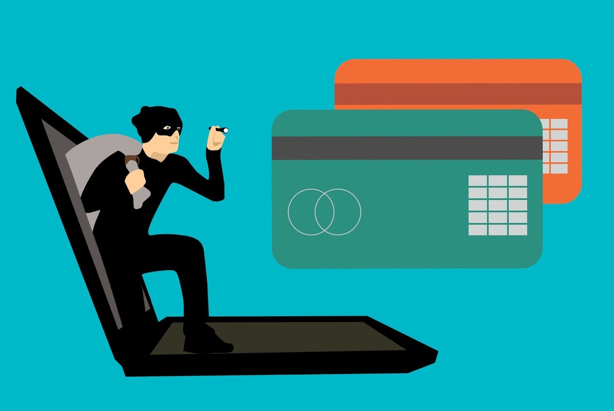 Hacker roubando cartão de crédito