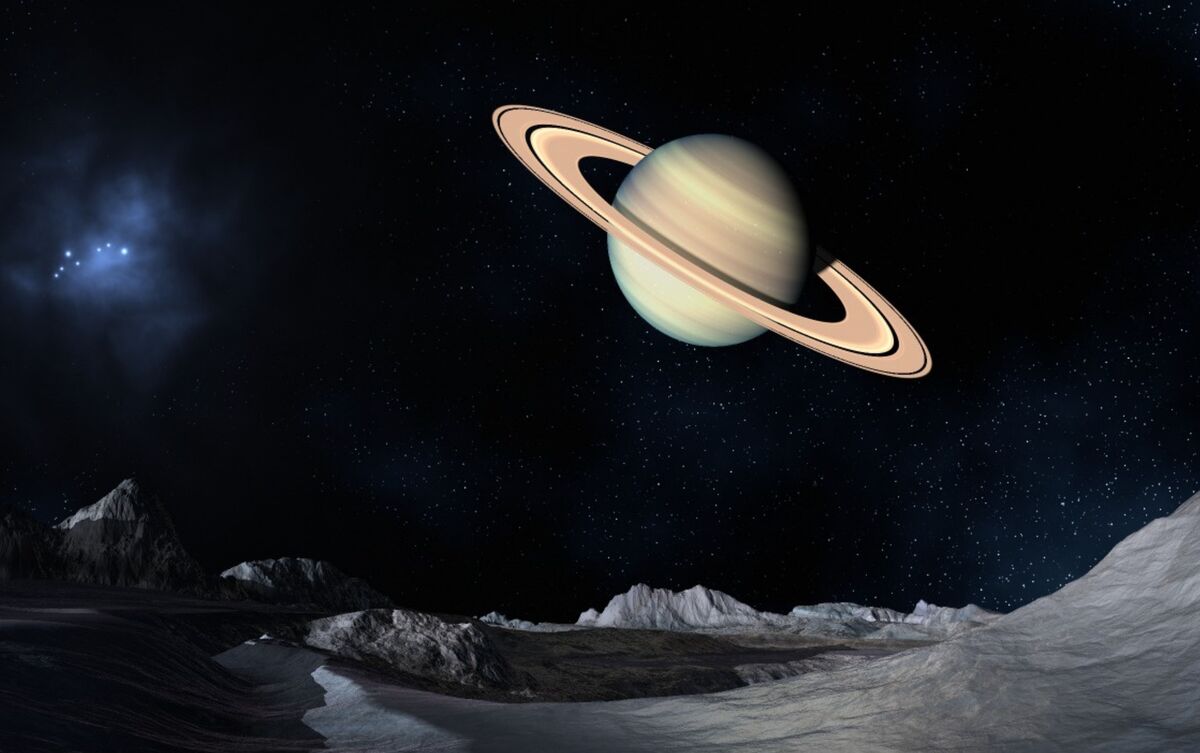 Saturno visto no céu.