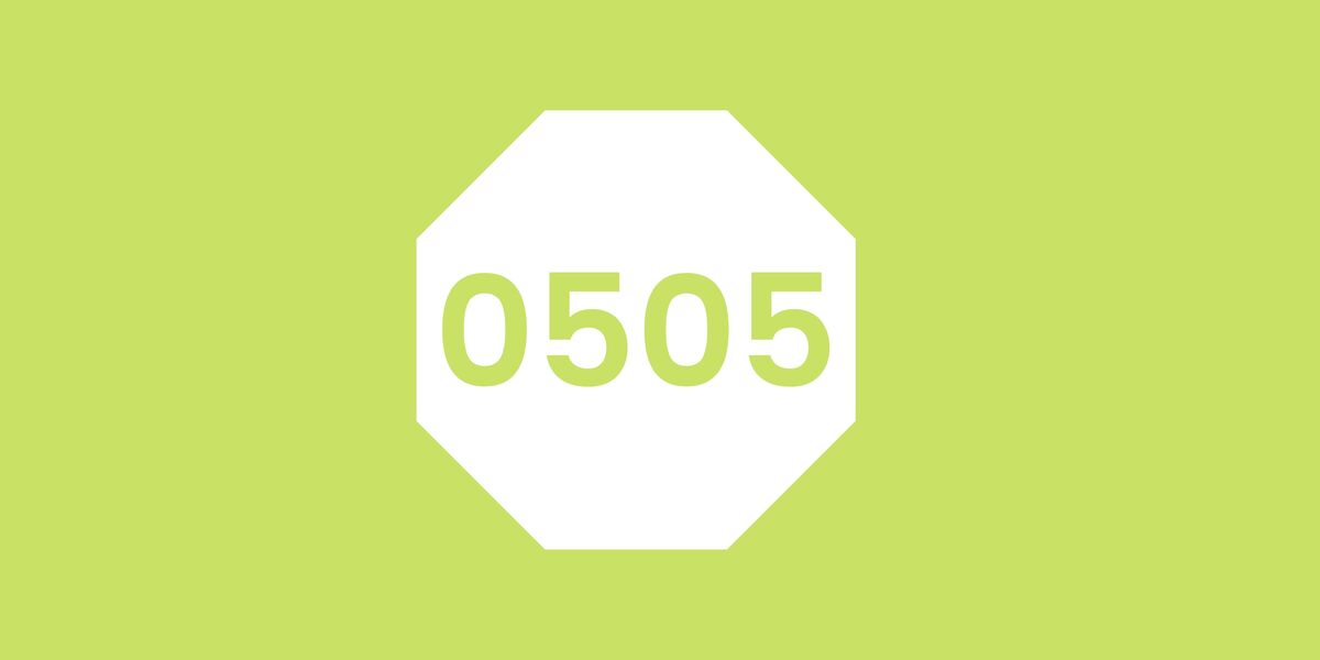 0505 com fundo verde