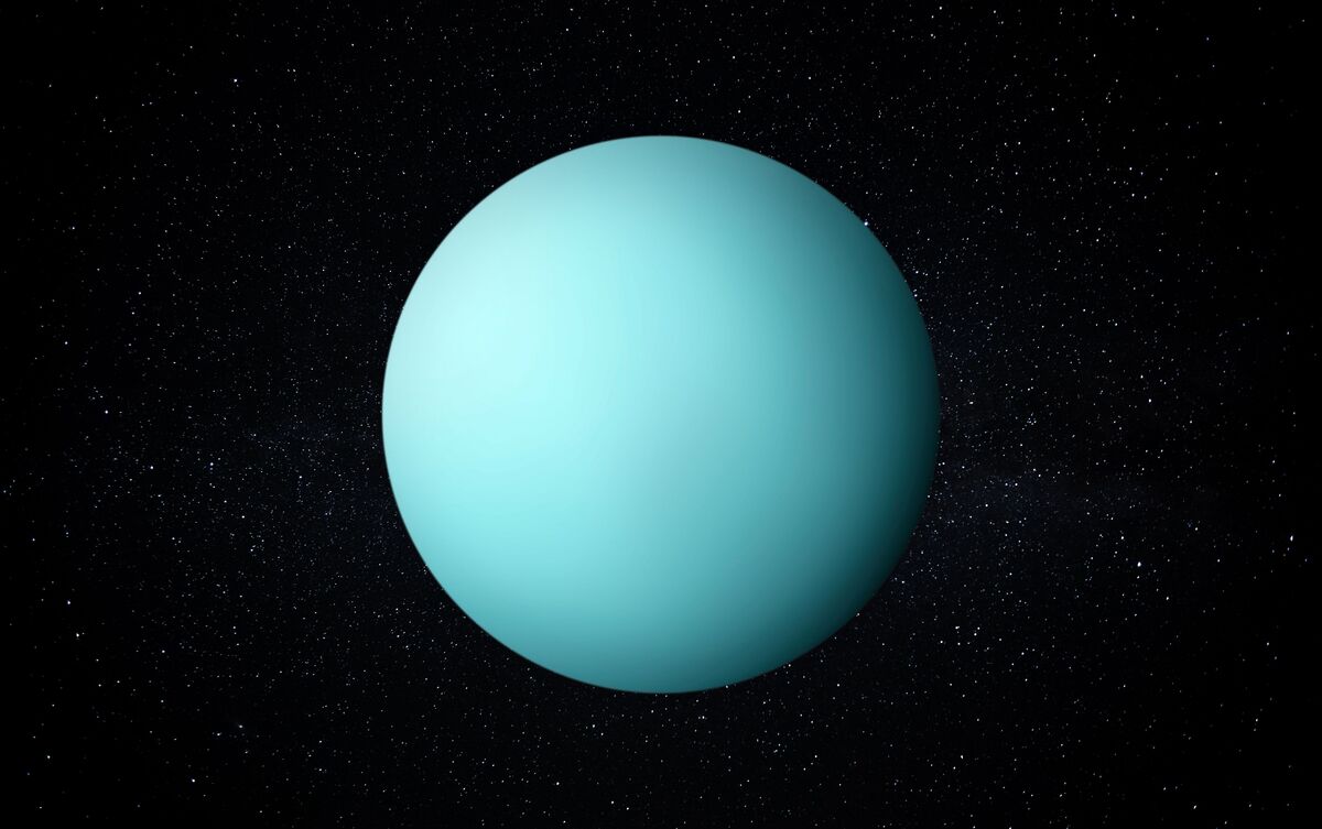 Planeta Urano em fundo escuro.