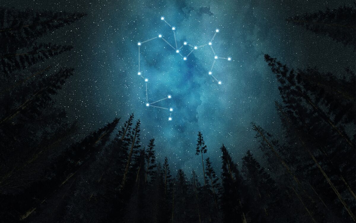 Constelação do signo de Sagitário no céu estrelado.