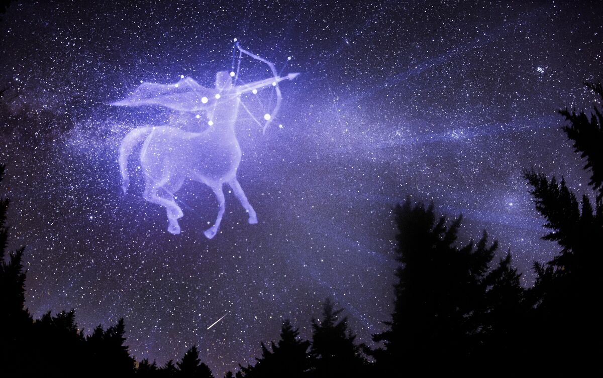 Ilustração do signo de Sagitário no céu estrelado.