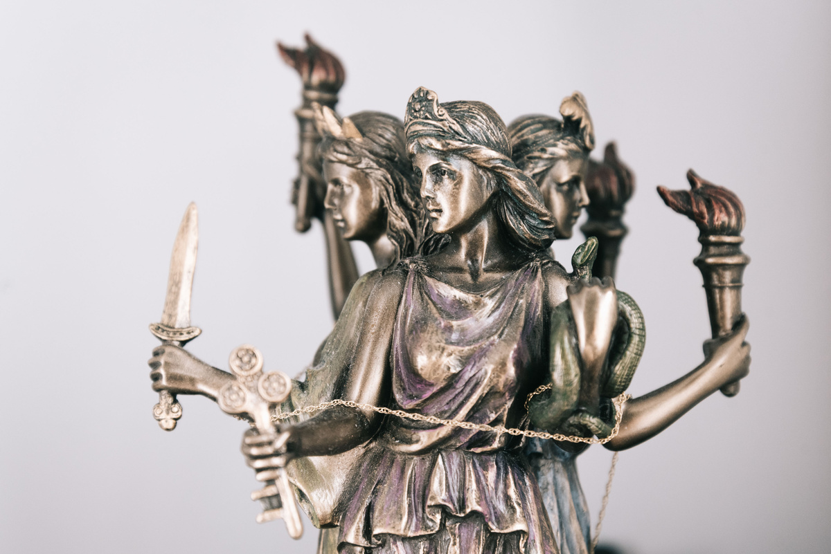 Estátua da deusa Hécate