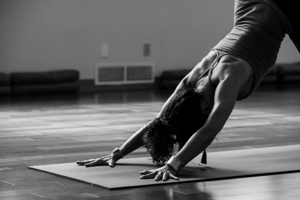 Prática de Yoga. 